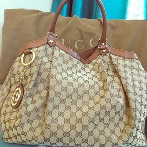 Beautiful Authentic Gucci "Sukey" Tote Bag!